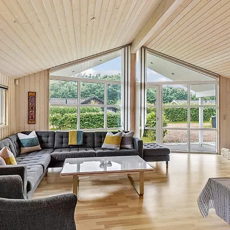 8 Person In Holiday home Ansager