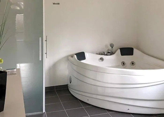 8 Person In Holiday home Ansager