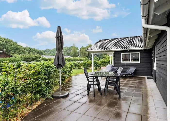 8 Person In * Ansager